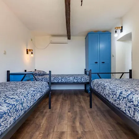 Authentic Stone House On The Mountain Velebit Starigrad Paklenica