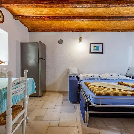 Authentic Stone House On The Mountain Velebit Starigrad Paklenica