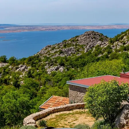 Casa de Férias Authentic Stone House On The Mountain Velebit *