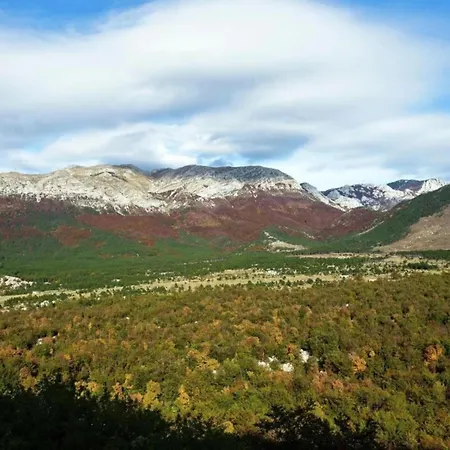 Casa vacanze Authentic Stone House On The Mountain Velebit *