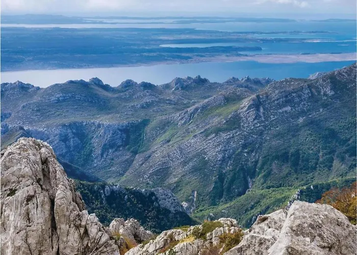 Дом отдыха In Near Paklenica Стариград-Пакленица