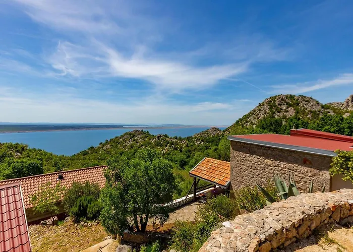 Holiday Home In Starigrad Near Paklenica * Starigrad Paklenica